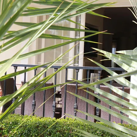 Luxury 3 Bedroom Apartment On Gated Complex Quarteira Exterior photo