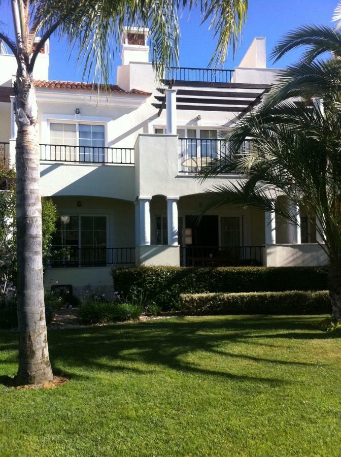 Apartment Luxury 3 Bedroom On Gated Complex *